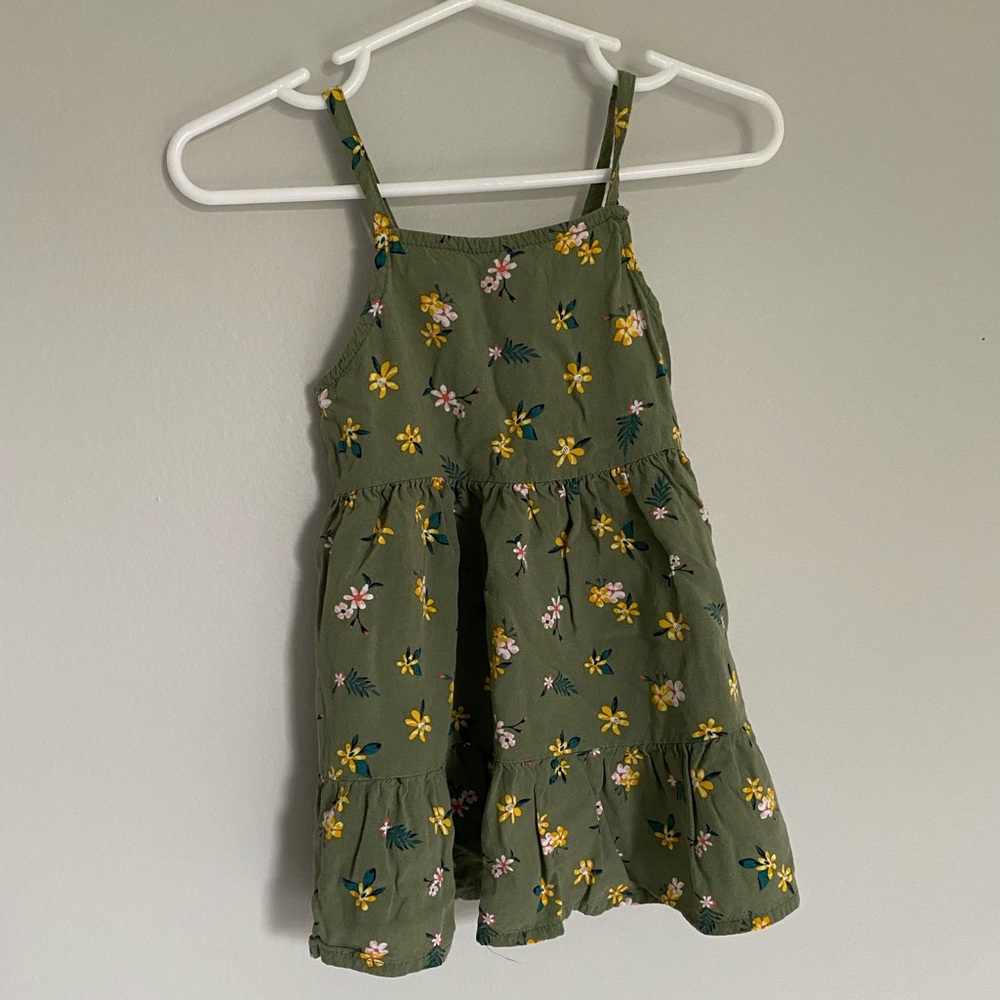 ⭐️5/$12⭐️ 6-12 month Dress